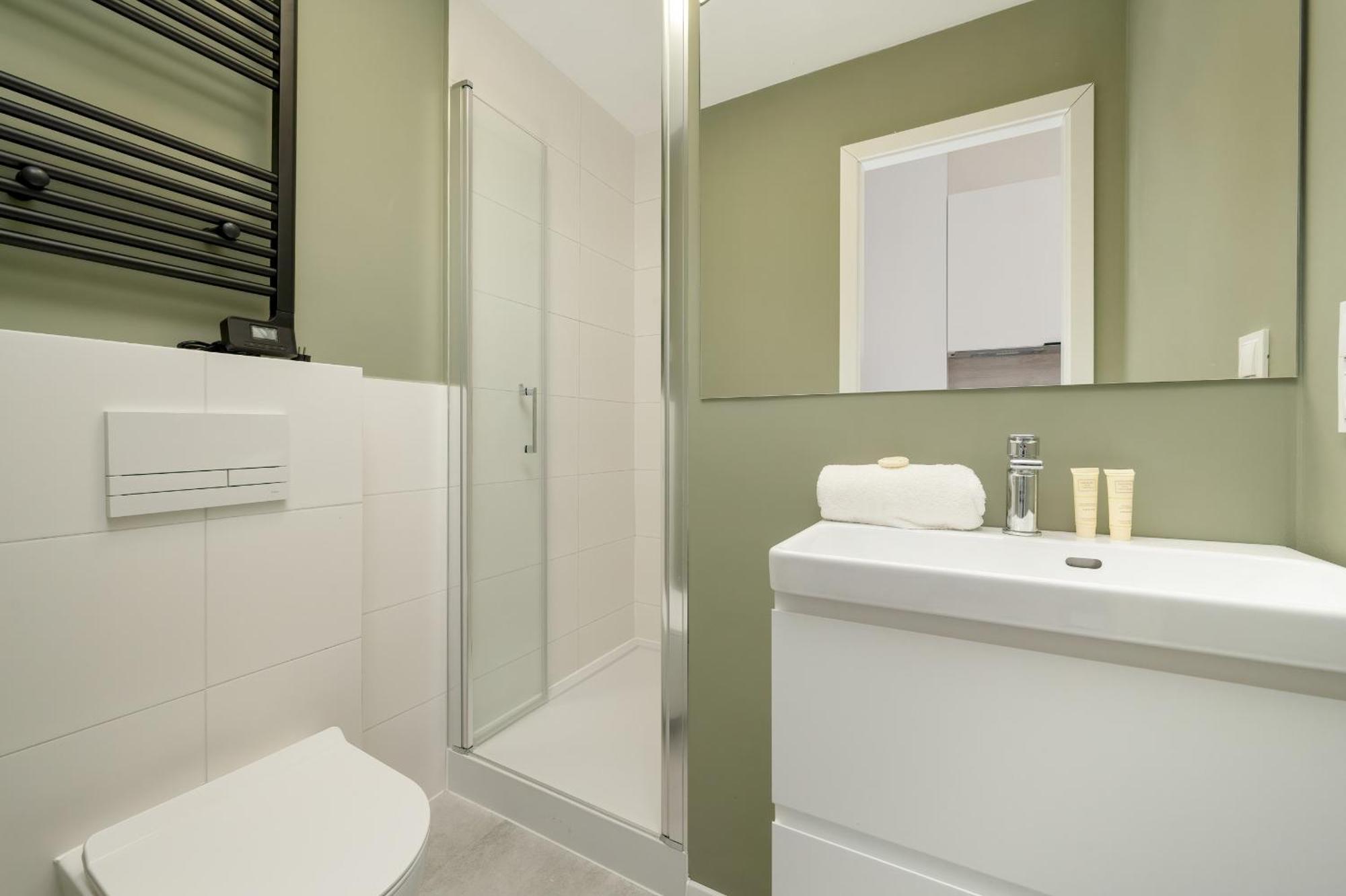 Komfortowe I Przytulne Studio Blisko Parku Wroclaw By Noclegi Renters Exterior foto
